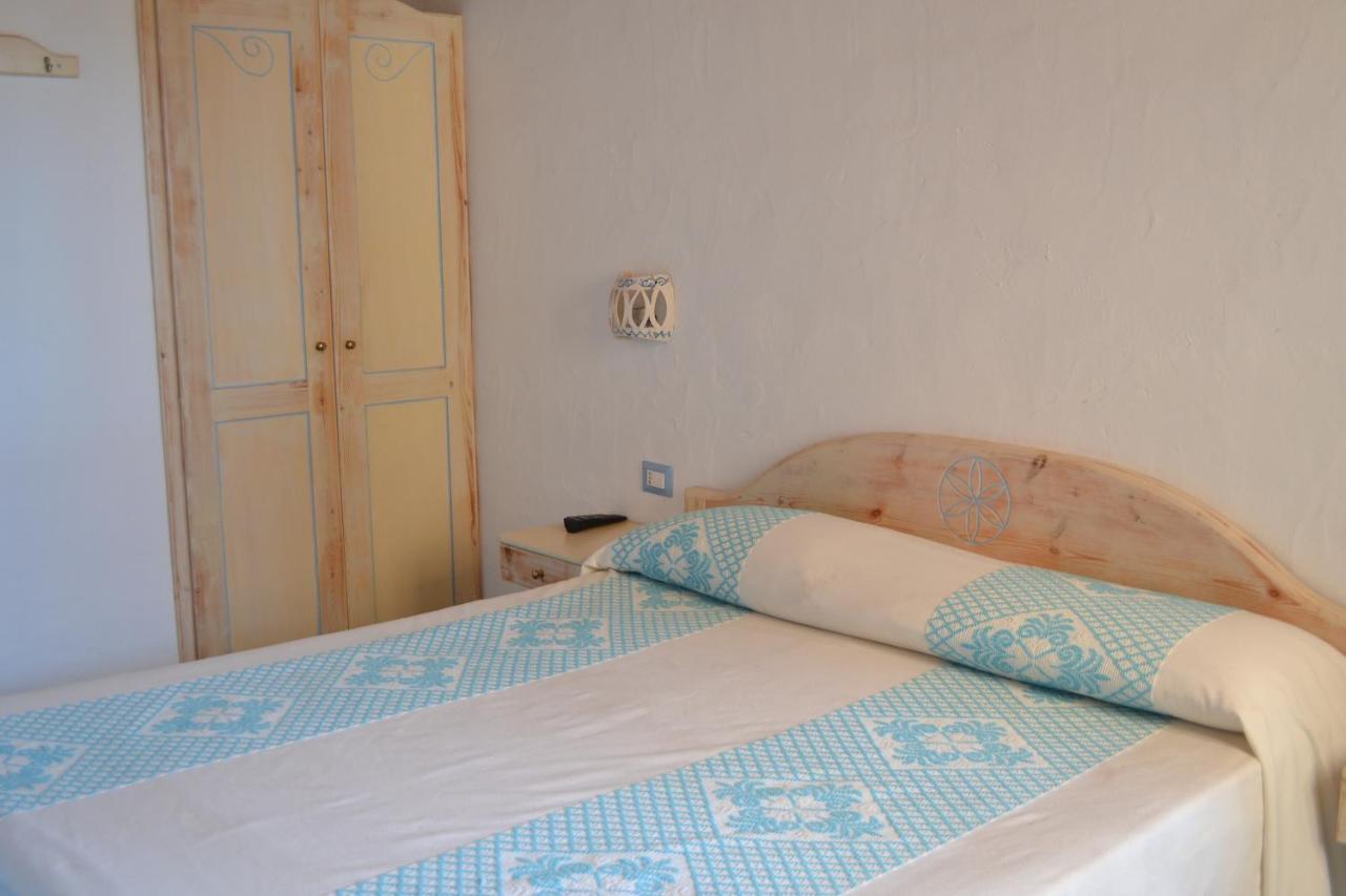Agriturismo Irghitula โปซาดา ภายนอก รูปภาพ